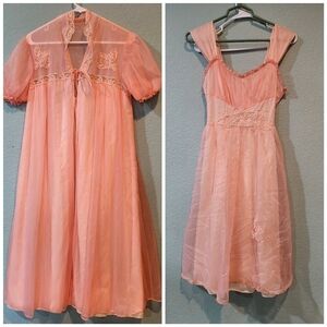 VINTAGE 50’s Gotham Lingerie Peignoir Set 2 pc Size 34 Embroidered Chiffon Robe
